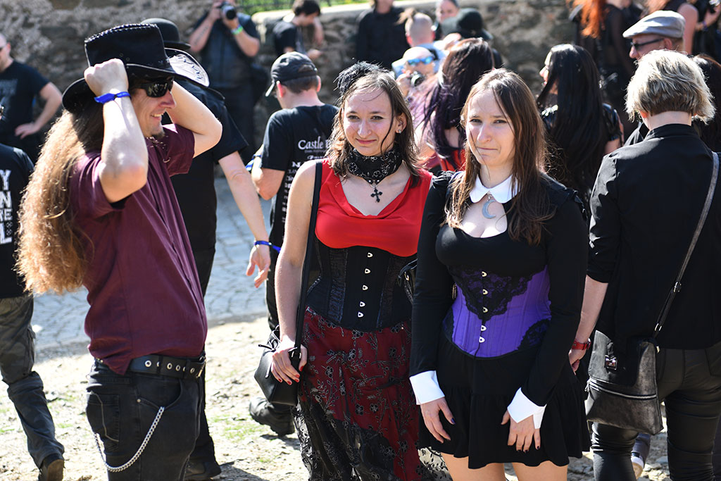 Trwa święto miłośników muzyki gotyckiej Castle Party