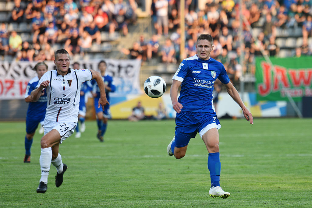 Historyczne zwycięstwo piłkarzy Miedzi Legnica w ekstraklasie