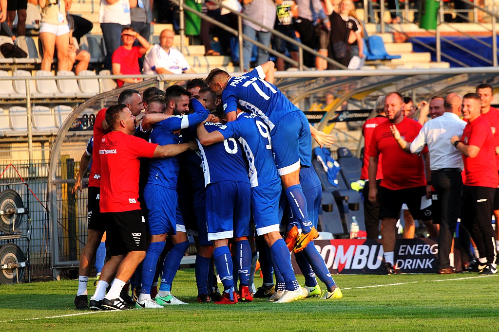 Lotto Ekstraklasa zawitała do Legnicy. Miedź lepsza od Pogoni