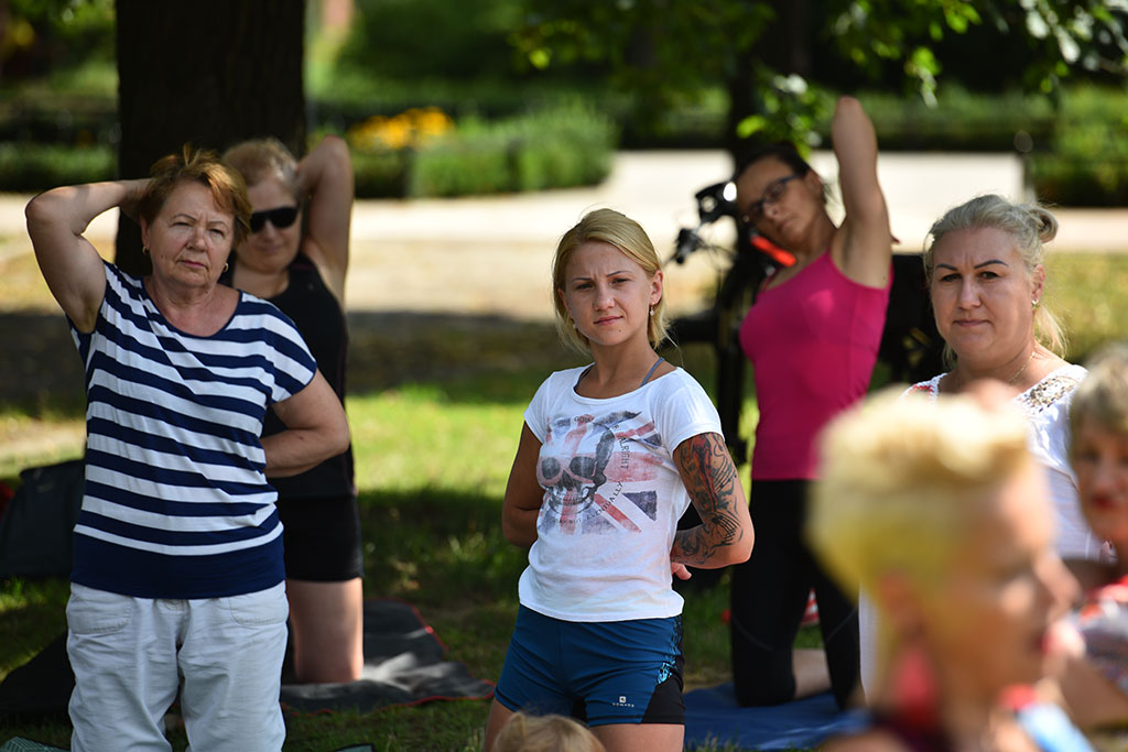 Niedzielny piknik na Polanie Angielskiej Parku Miejskiego