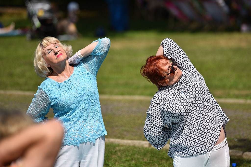 Niedzielny piknik na Polanie Angielskiej Parku Miejskiego