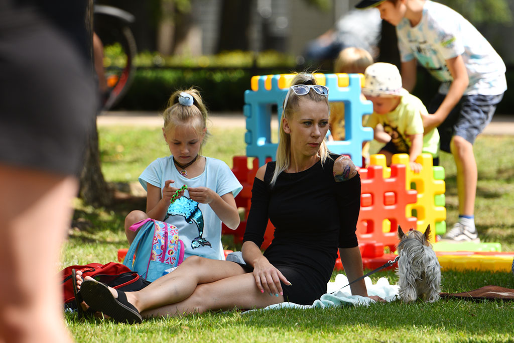 Niedzielny piknik na Polanie Angielskiej Parku Miejskiego