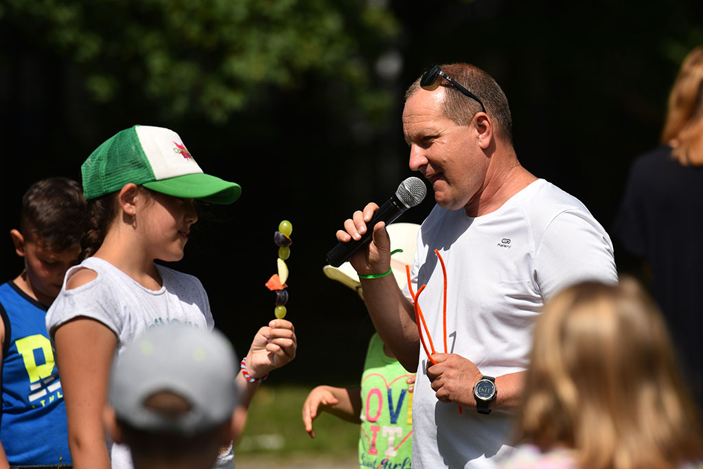 Niedzielny piknik na Polanie Angielskiej Parku Miejskiego