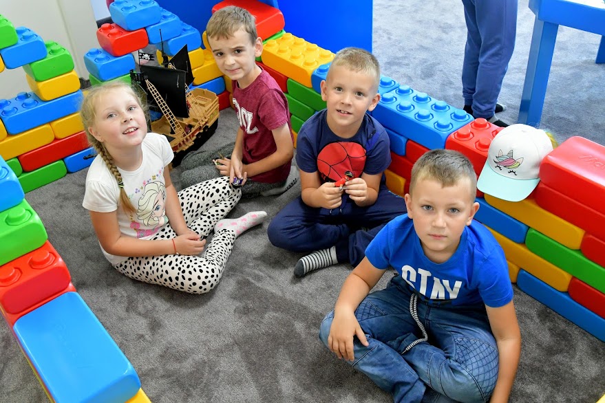 Dzieci z SDK Atrium zwiedzają Dolny Śląsk i bawią się