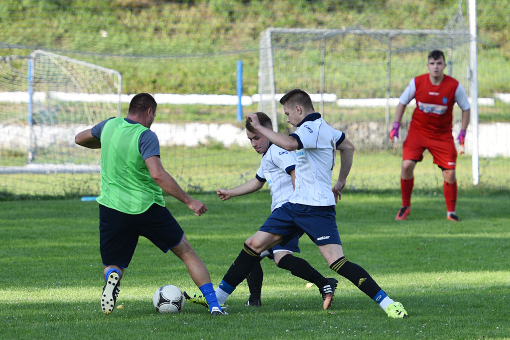 Konfeks rozegrał pierwszy letni sparing. 2:2 z GKS-em Męcinka