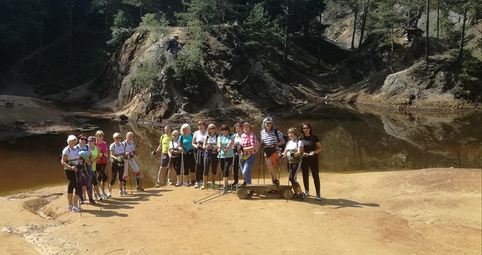 Drapiki i pasjonaci nordic walking na wspólnym wyjeździe