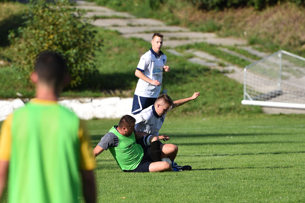 Konfeks rozegrał pierwszy letni sparing. 2:2 z GKS-em Męcinka