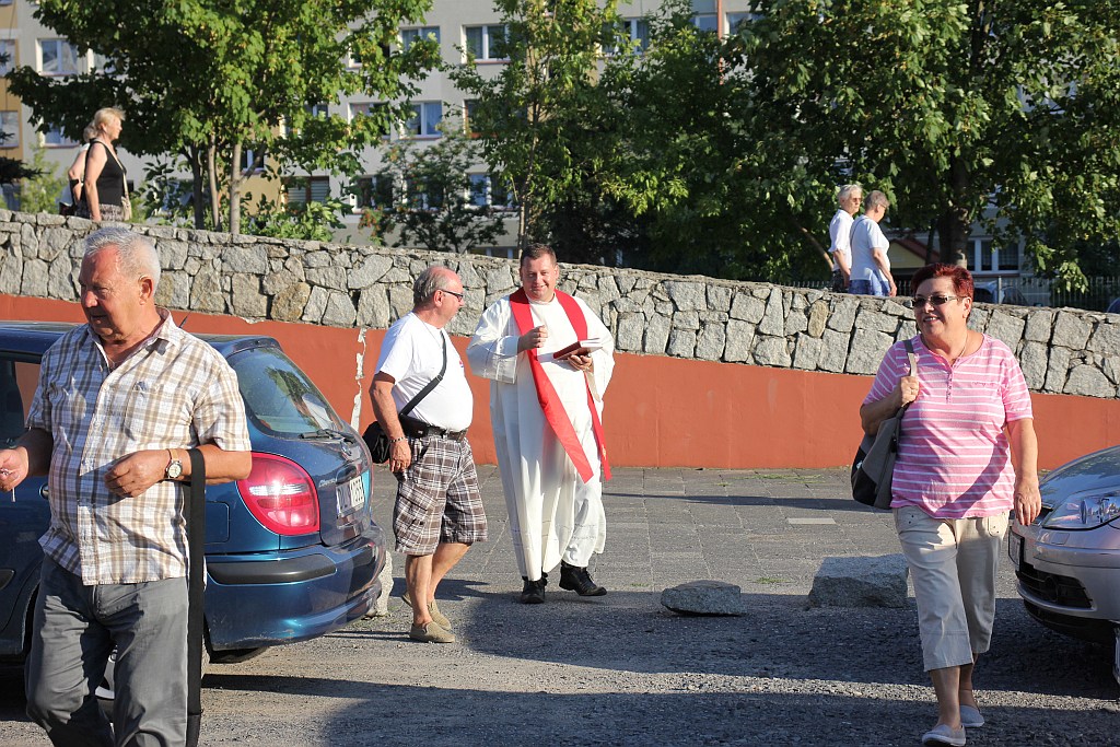 W dzień Świętego Krzystofa poświęcili swoje auta        
