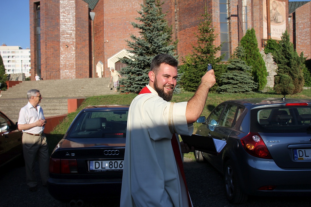 W dzień Świętego Krzystofa poświęcili swoje auta        
