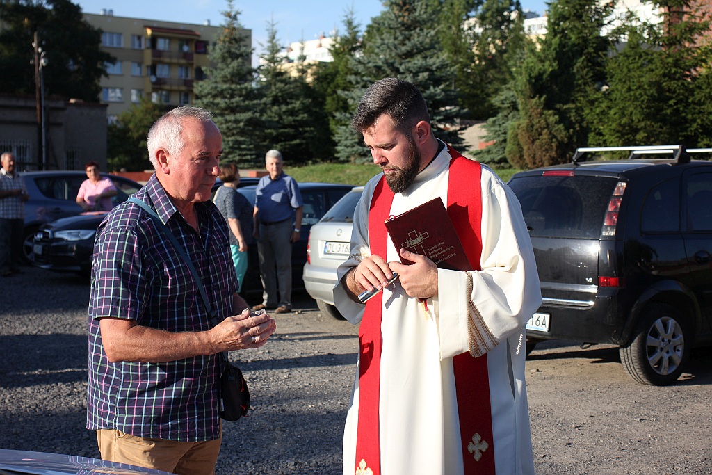W dzień Świętego Krzystofa poświęcili swoje auta        
