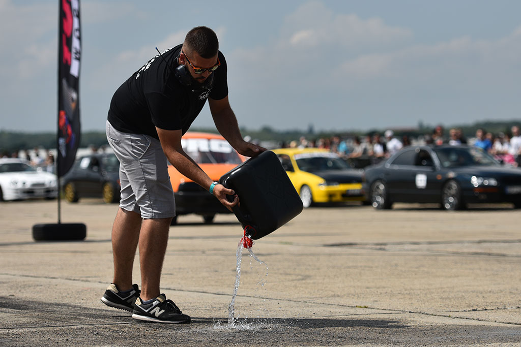 JapFest 2018 - DRAG WARS wyścigi na 1/4 mili   DRAG WARS