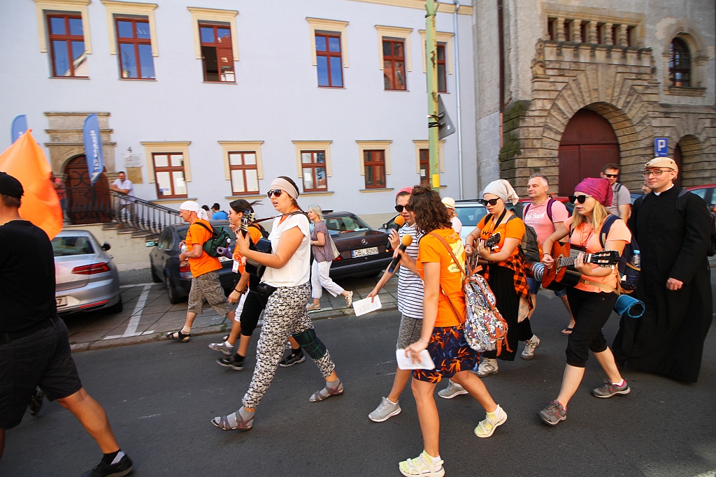 Pielgrzymi z Legnicy i regionu ruszyli w drogę na Jasną Górę
