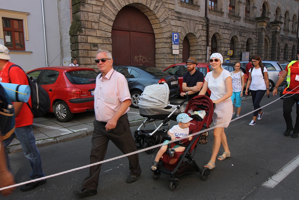 Pielgrzymi z Legnicy i regionu ruszyli w drogę na Jasną Górę