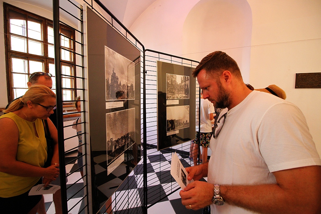 Wernisaż fotografa Powstania Warszawskiego - nasza fotorelacja