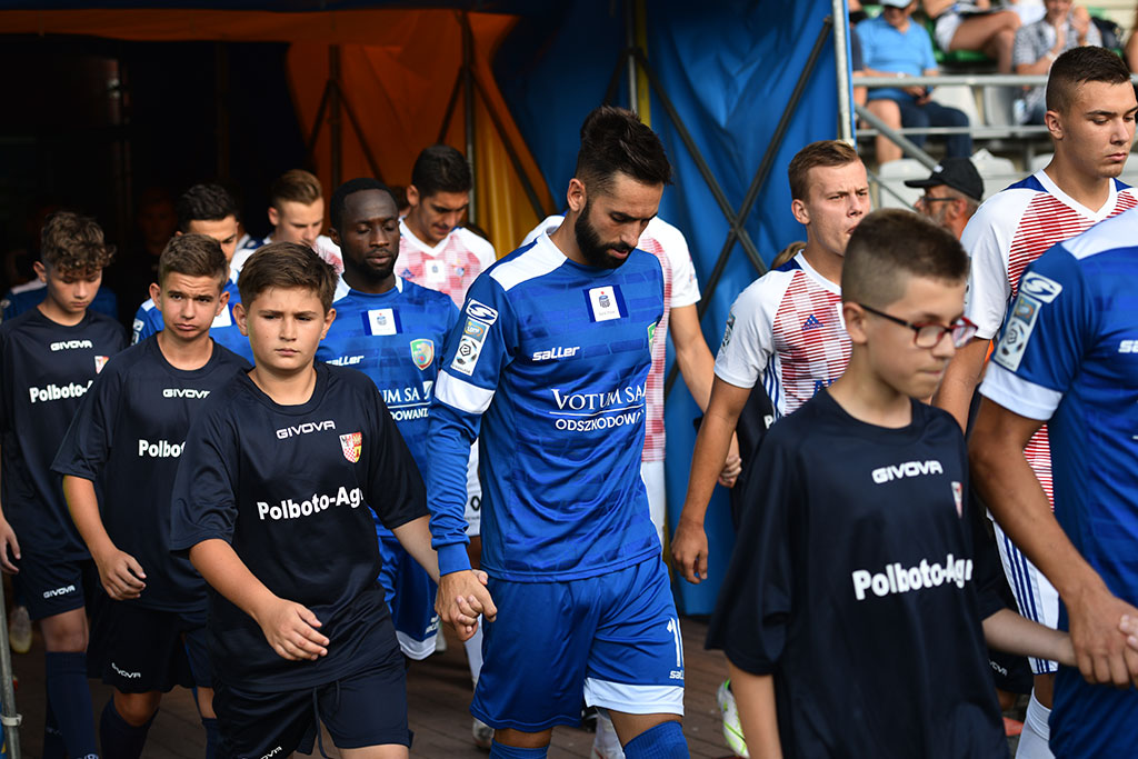 Górnik Zabrze zdobył Legnicę. Domowa porażka piłkarzy Miedzi