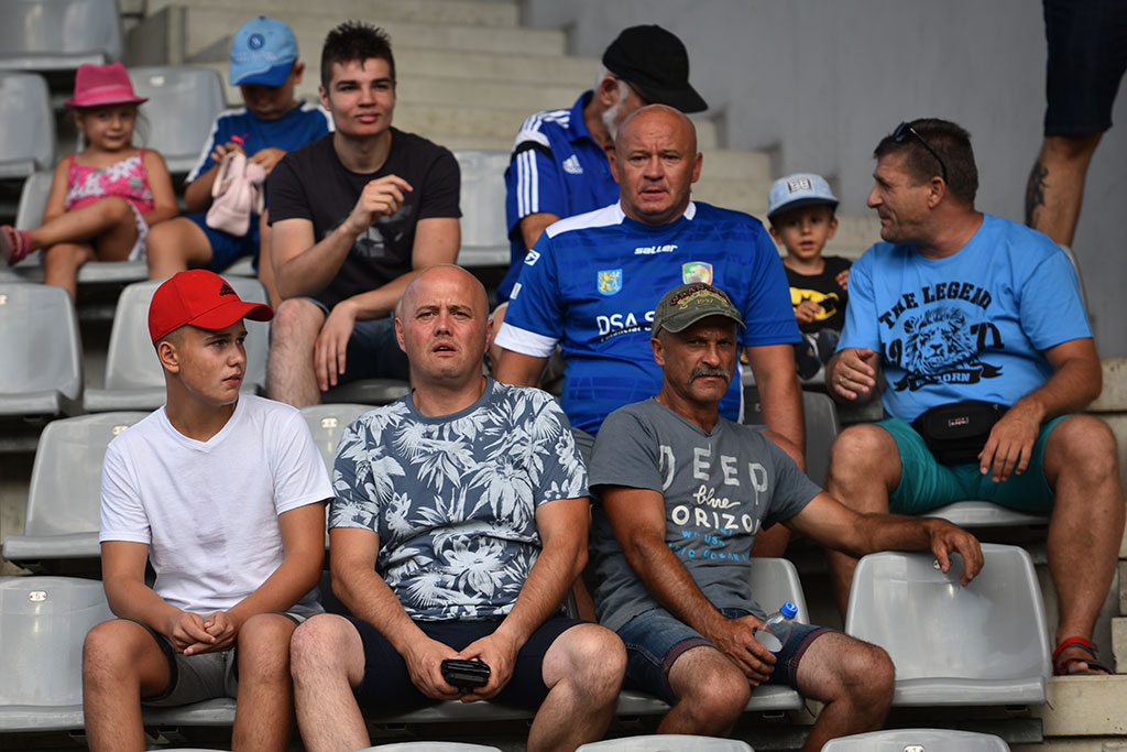 5,5 tysiąca kibiców na meczu Miedź Legnica - Górnik Zabrze