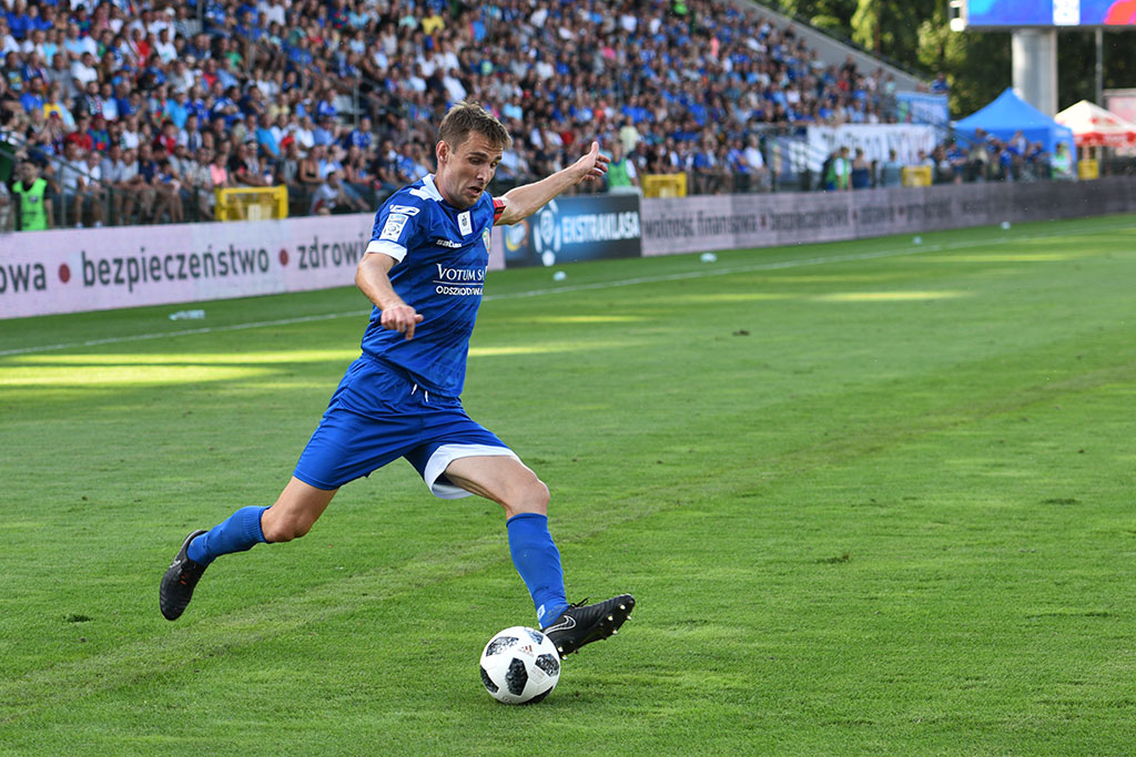 Górnik Zabrze zdobył Legnicę. Domowa porażka piłkarzy Miedzi