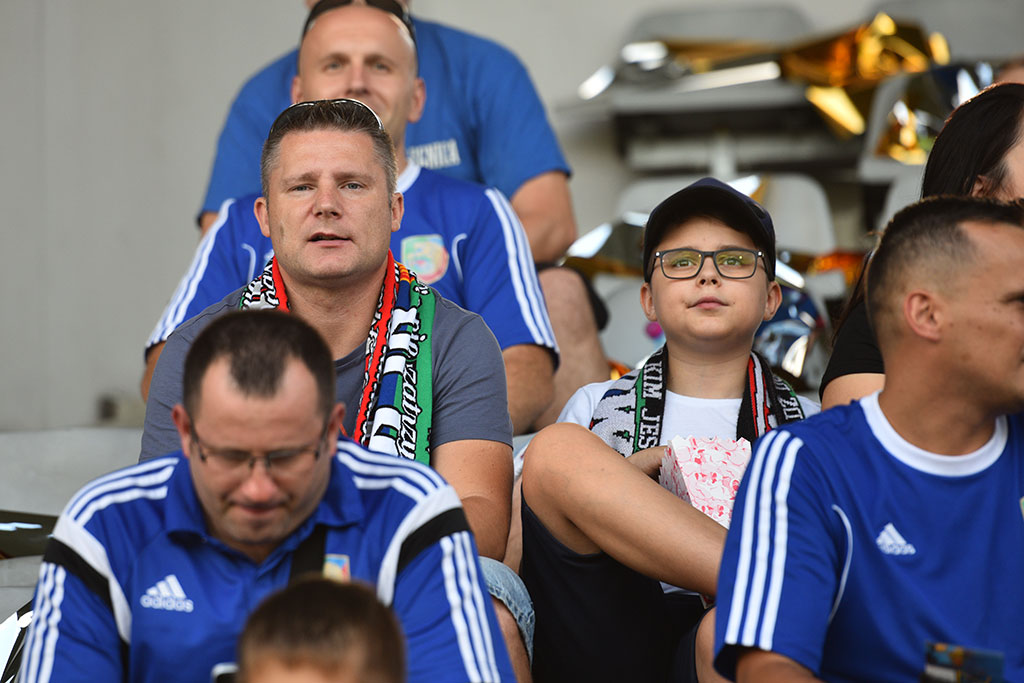 5,5 tysiąca kibiców na meczu Miedź Legnica - Górnik Zabrze