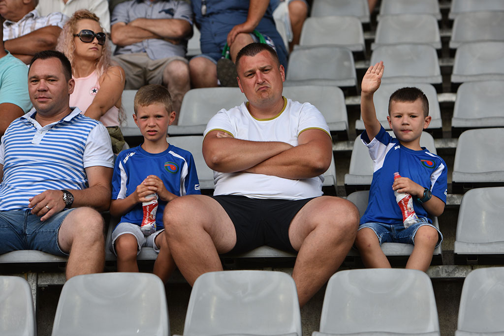 5,5 tysiąca kibiców na meczu Miedź Legnica - Górnik Zabrze