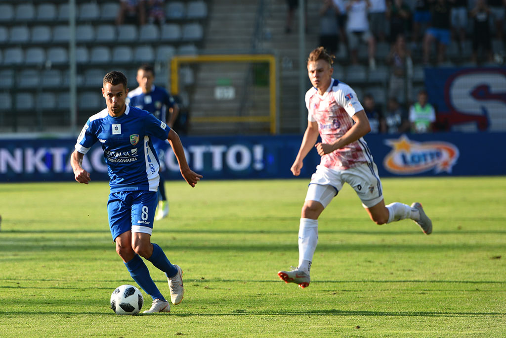 Górnik Zabrze zdobył Legnicę. Domowa porażka piłkarzy Miedzi