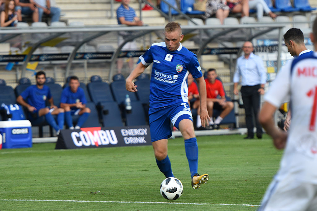 Górnik Zabrze zdobył Legnicę. Domowa porażka piłkarzy Miedzi