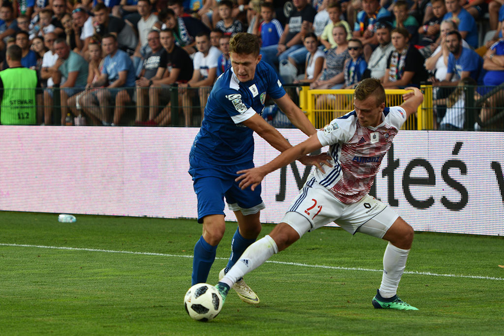 Górnik Zabrze zdobył Legnicę. Domowa porażka piłkarzy Miedzi
