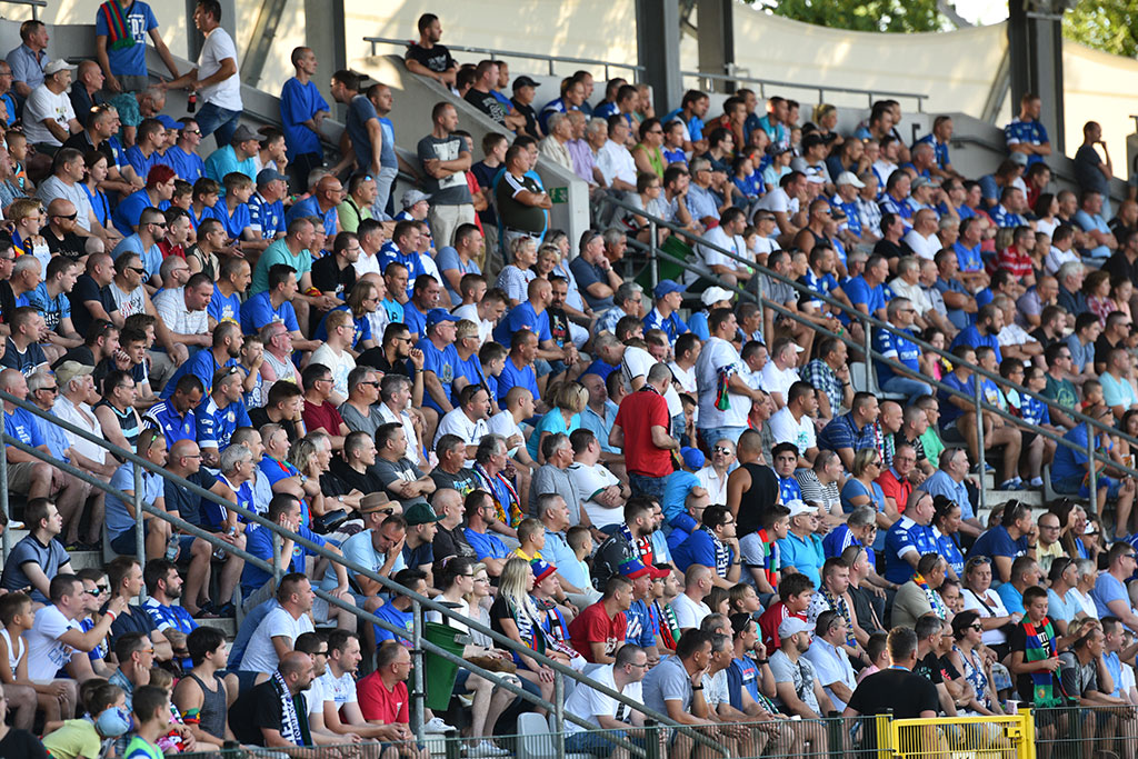 5,5 tysiąca kibiców na meczu Miedź Legnica - Górnik Zabrze