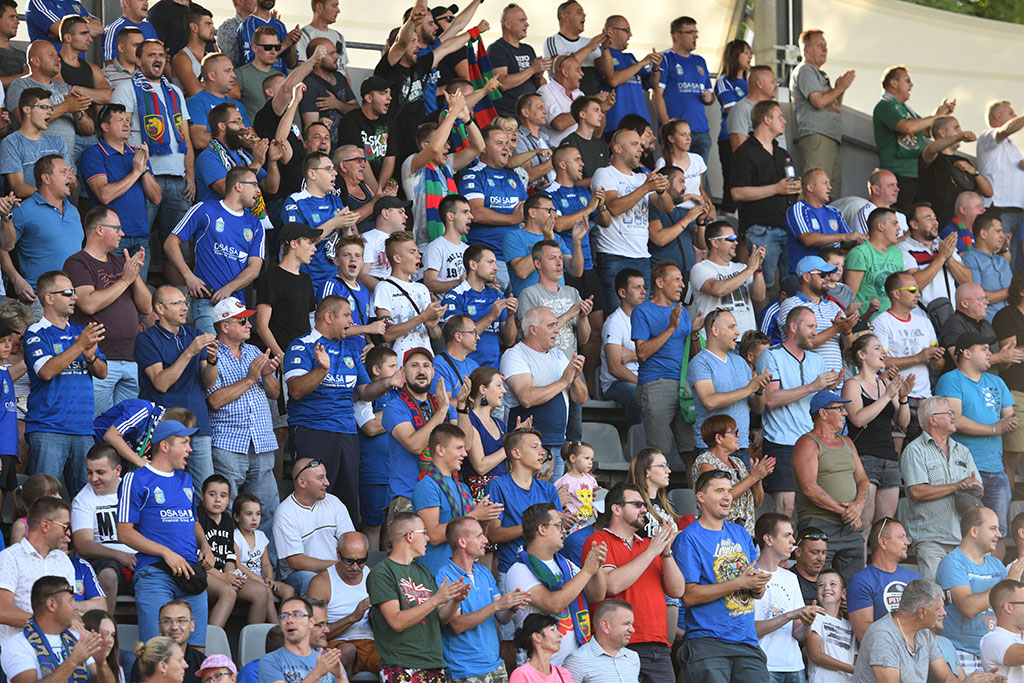 5,5 tysiąca kibiców na meczu Miedź Legnica - Górnik Zabrze