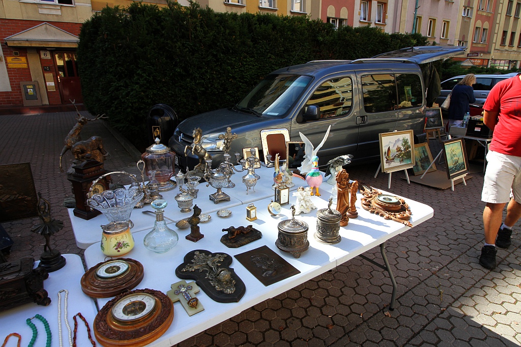 Jubileuszowy rok Jarmarku Staroci w legnickim rynku