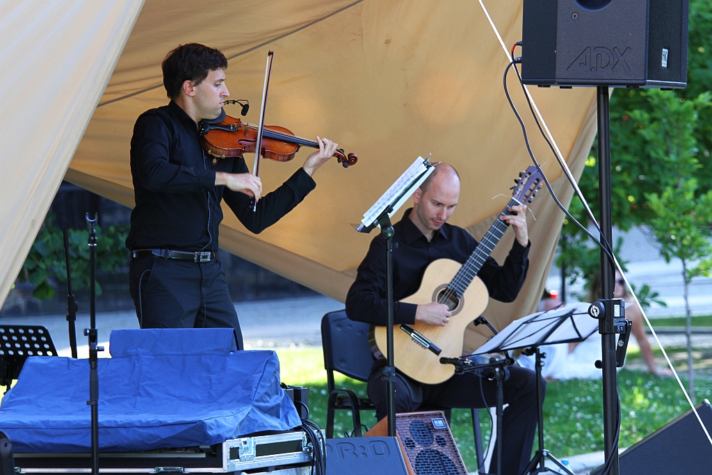 Niedzielny koncert na Skwerze Powstańców Wielkopolskich