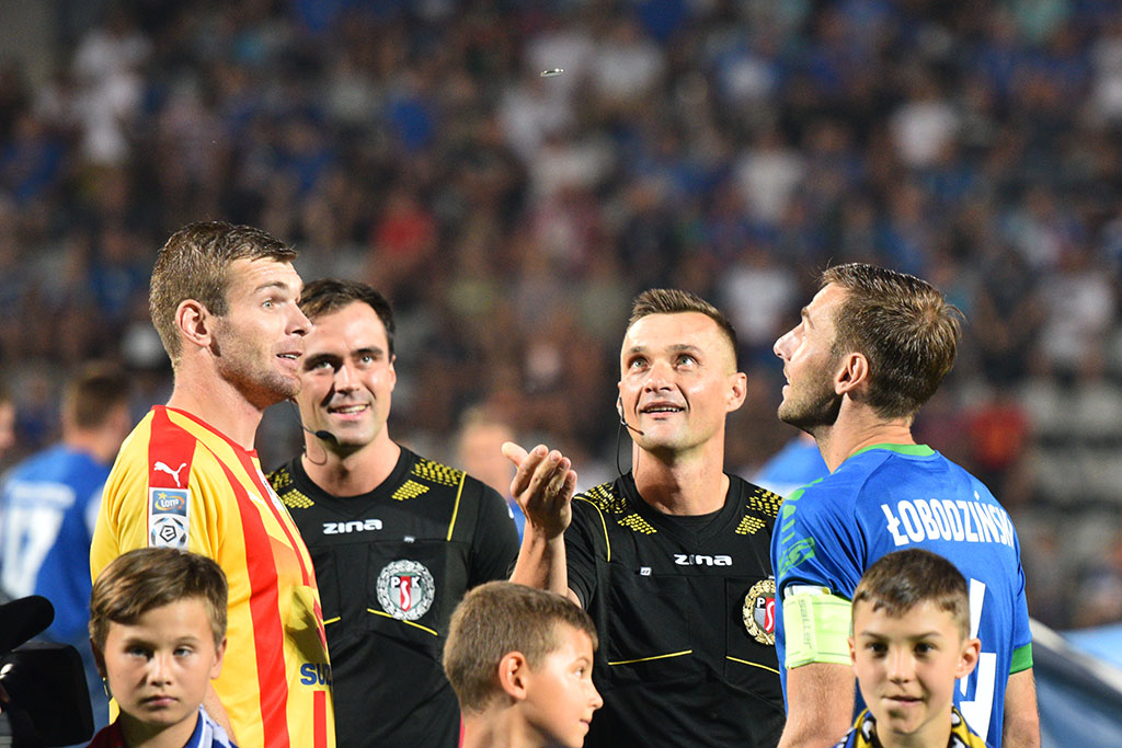 Miedź Legnica na remis z Koroną Kielce - fotorelacja z meczu (1)