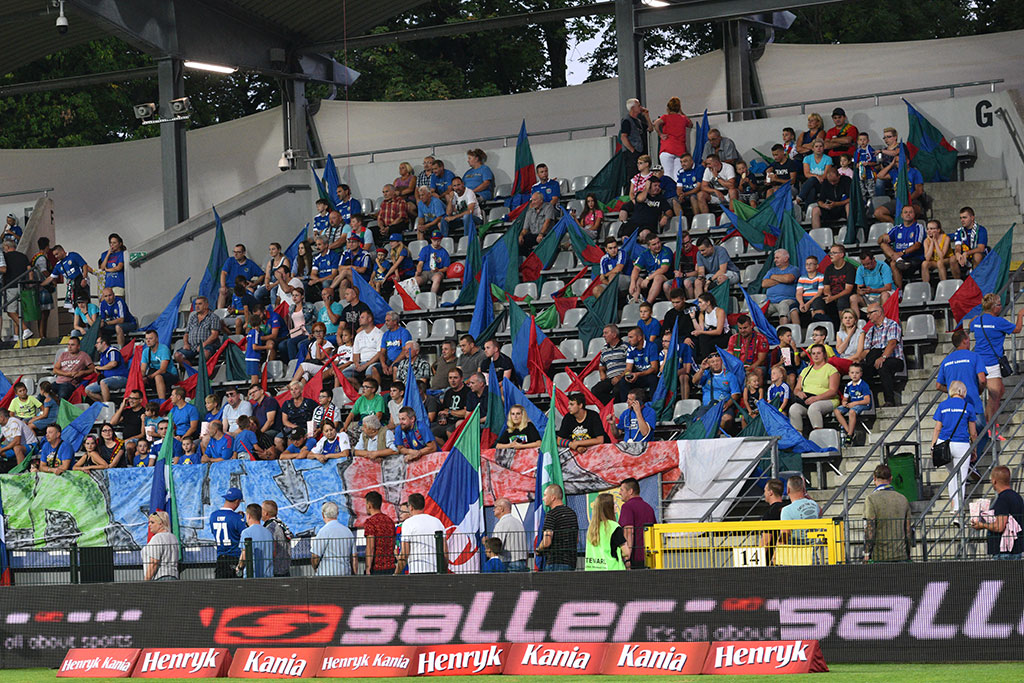 Ponad 5 tysięcy widzów na meczu Miedź Legnica - Korona Kielce