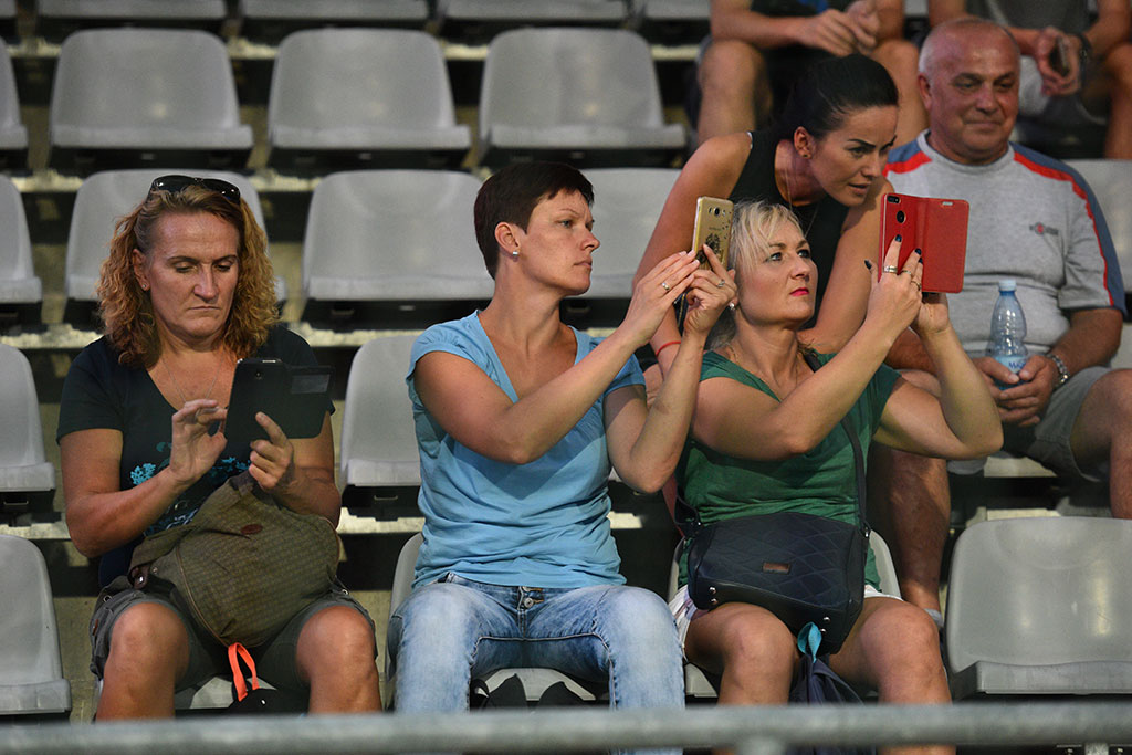 Ponad 5 tysięcy widzów na meczu Miedź Legnica - Korona Kielce