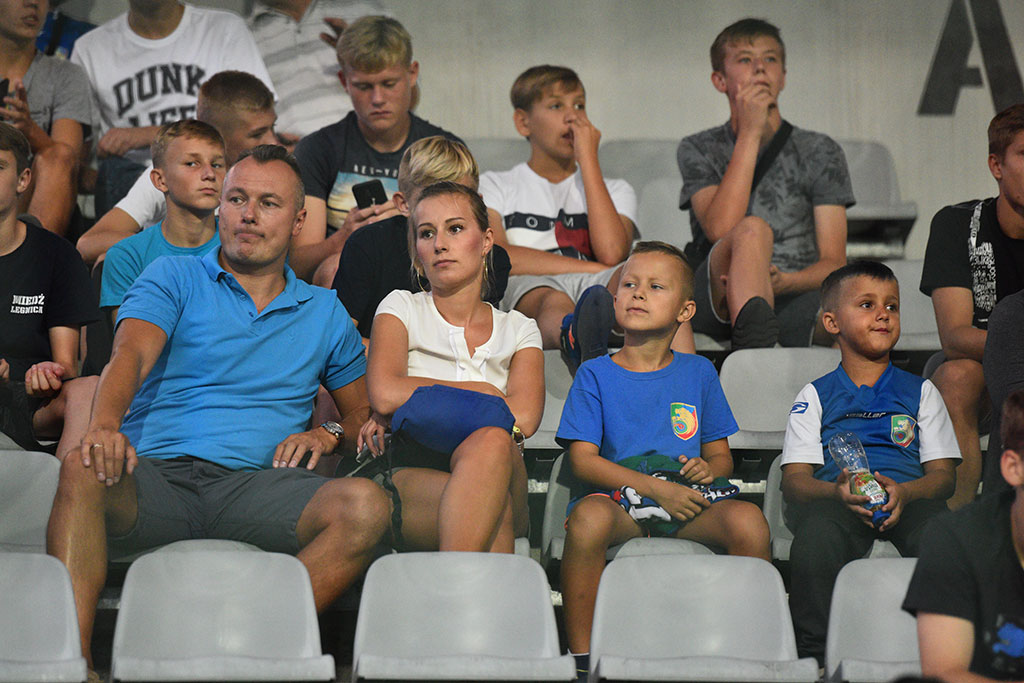 Ponad 5 tysięcy widzów na meczu Miedź Legnica - Korona Kielce