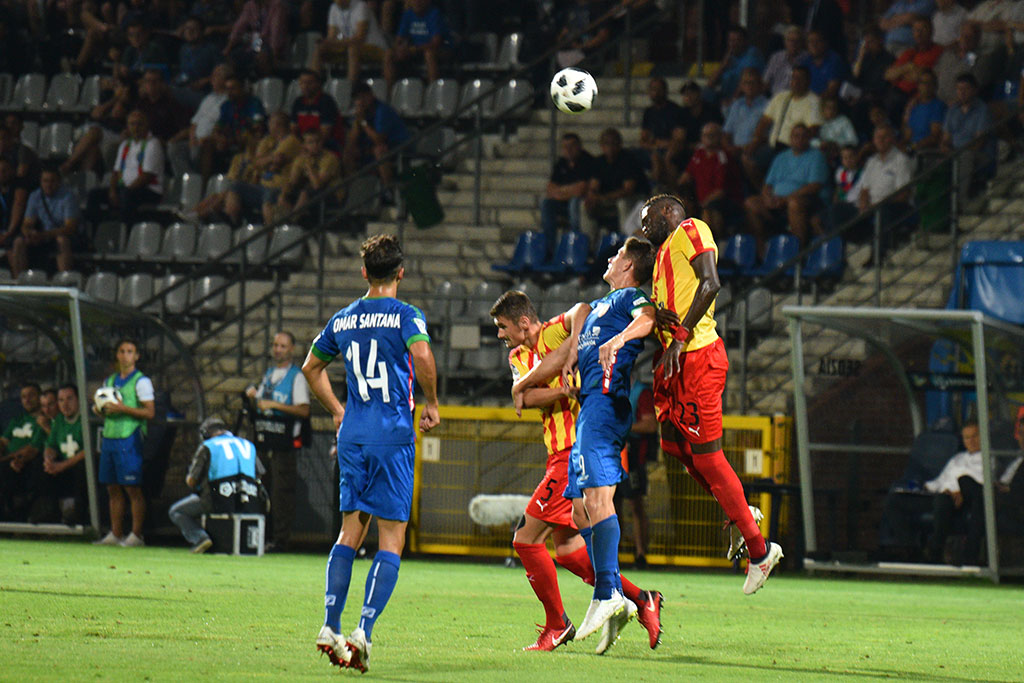 Miedź Legnica na remis z Koroną Kielce - fotorelacja z meczu (1)