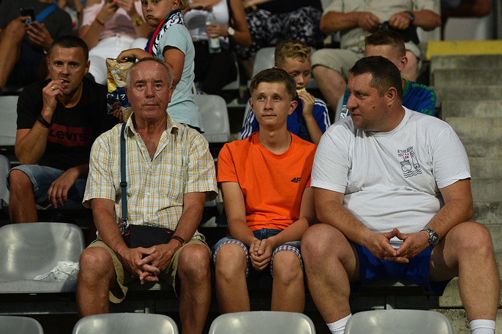 Ponad 5 tysięcy widzów na meczu Miedź Legnica - Korona Kielce
