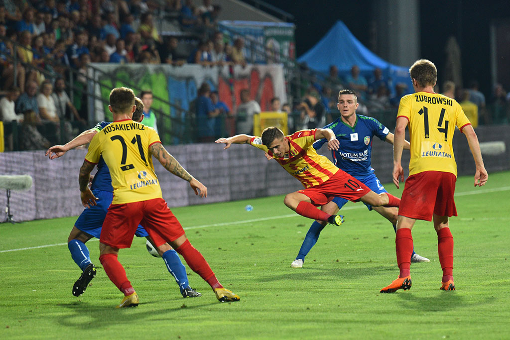 Miedź Legnica na remis z Koroną Kielce - fotorelacja z meczu (1)