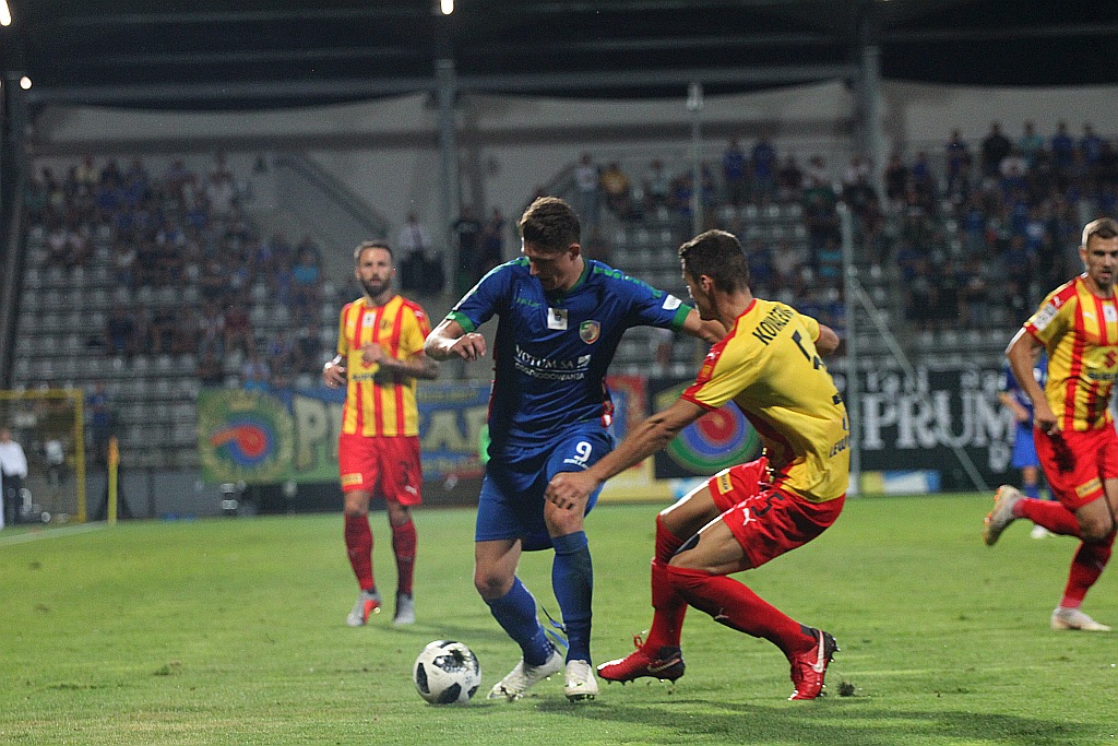 Miedź Legnica na remis z Koroną Kielce - fotorelacja z meczu (2)