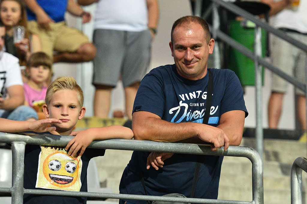 Ponad 5 tysięcy widzów na meczu Miedź Legnica - Korona Kielce
