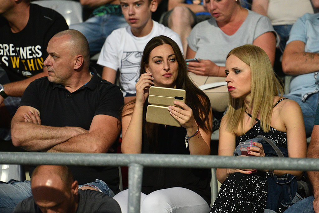 Ponad 5 tysięcy widzów na meczu Miedź Legnica - Korona Kielce