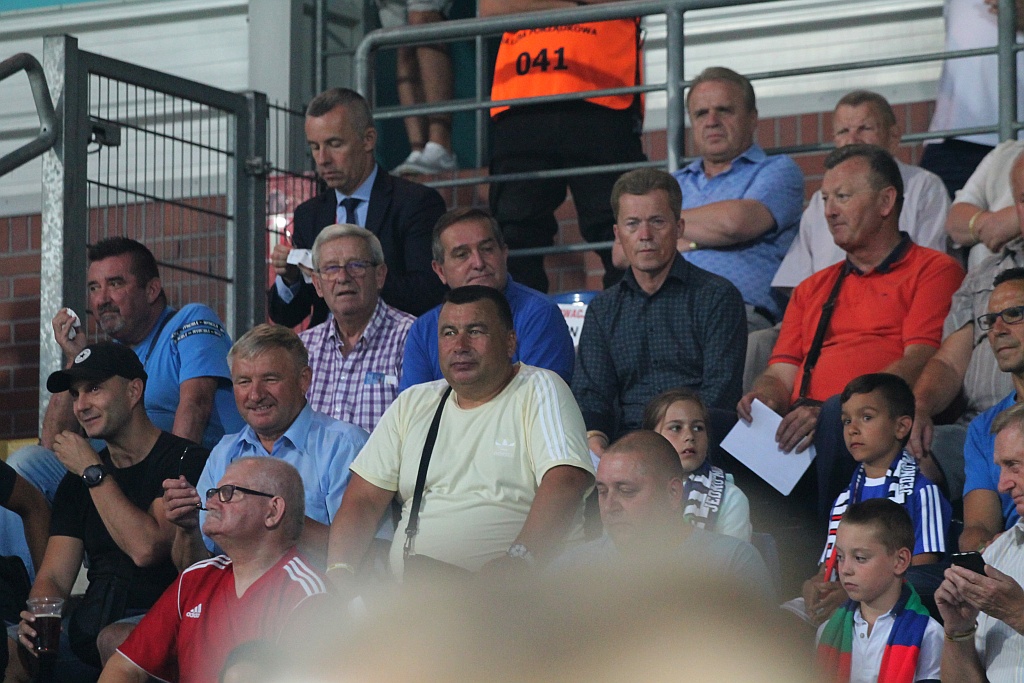 Ponad 5 tysięcy widzów na meczu Miedź Legnica - Korona Kielce
