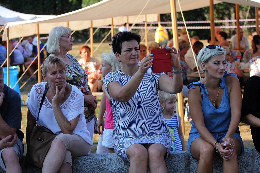 W Nowej Wsi Legnickiej mieszkańcy świętowali na 19. jarmarku