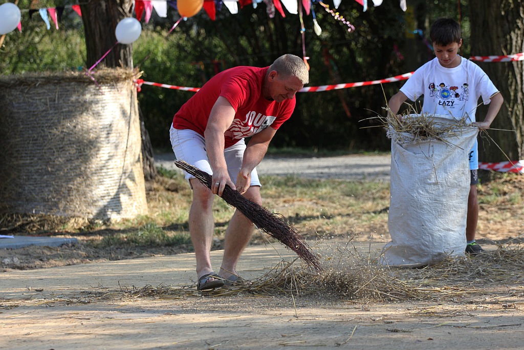 W Komornikach w gminie Ruja odbyły się dożynki sołeckie