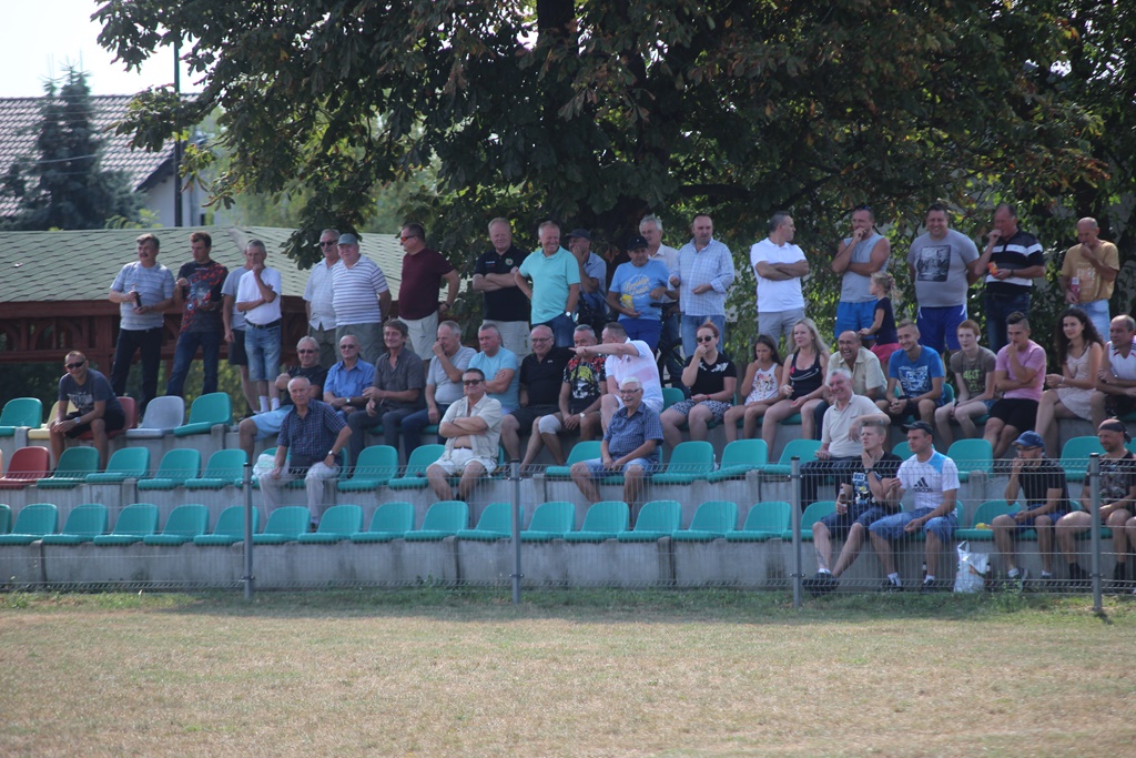 Błękitni Koskowice w zwycięskim stylu wrócili do gry