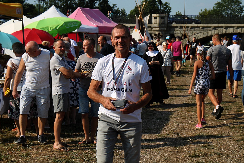 Ewa Tuchto tegoroczną mistrzynią w lepieniu pierogów