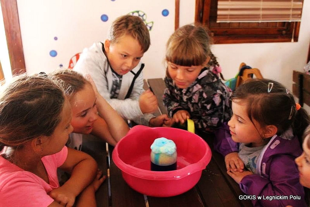 Niezapomniane „Wakacje z GOKiS – em” w Legnickim Polu