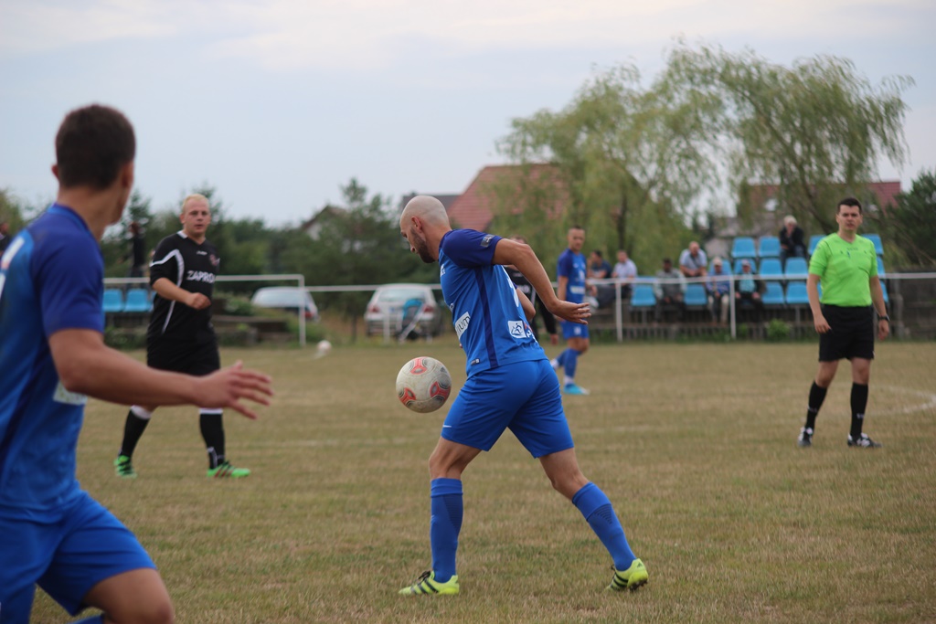 Strzelanina w Kunicach. Mewa pewnie rozbiła Kolejarza