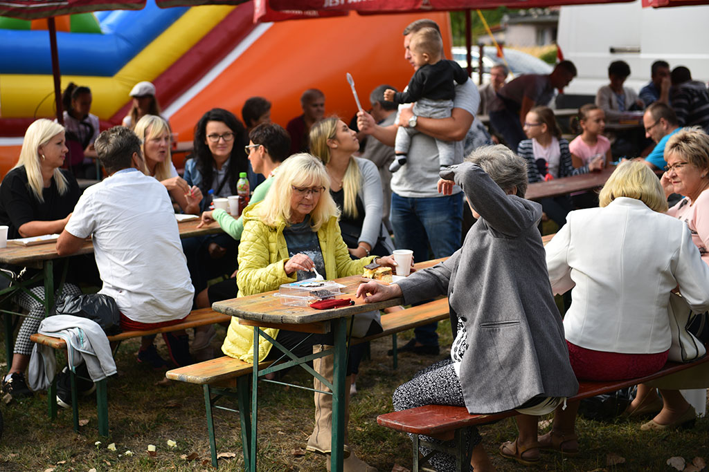 Wielka rodzinna zabawa na festynie przy ul. Tulipanowej	