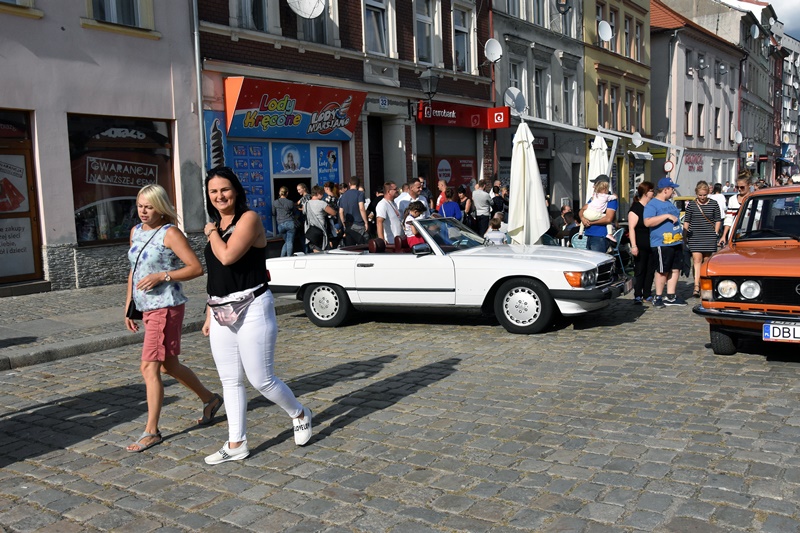III Rajd Zlot Pojazdów Zabytkowych w Chojnowie