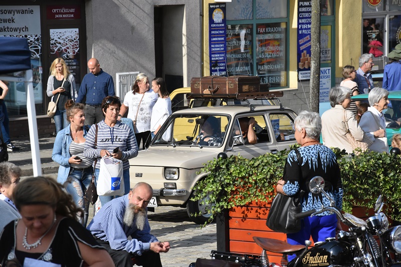 III Rajd Zlot Pojazdów Zabytkowych w Chojnowie